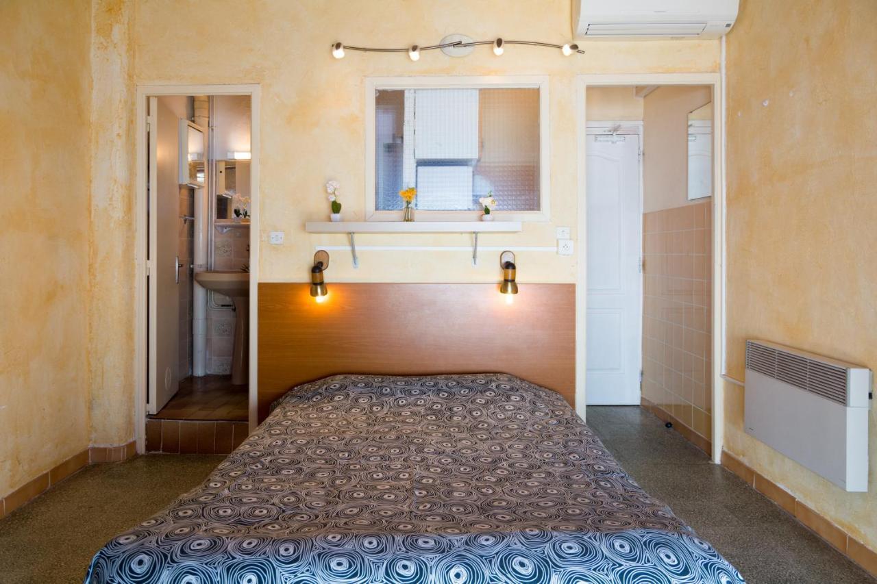 Le Surplage Hyeres Bagian luar foto
